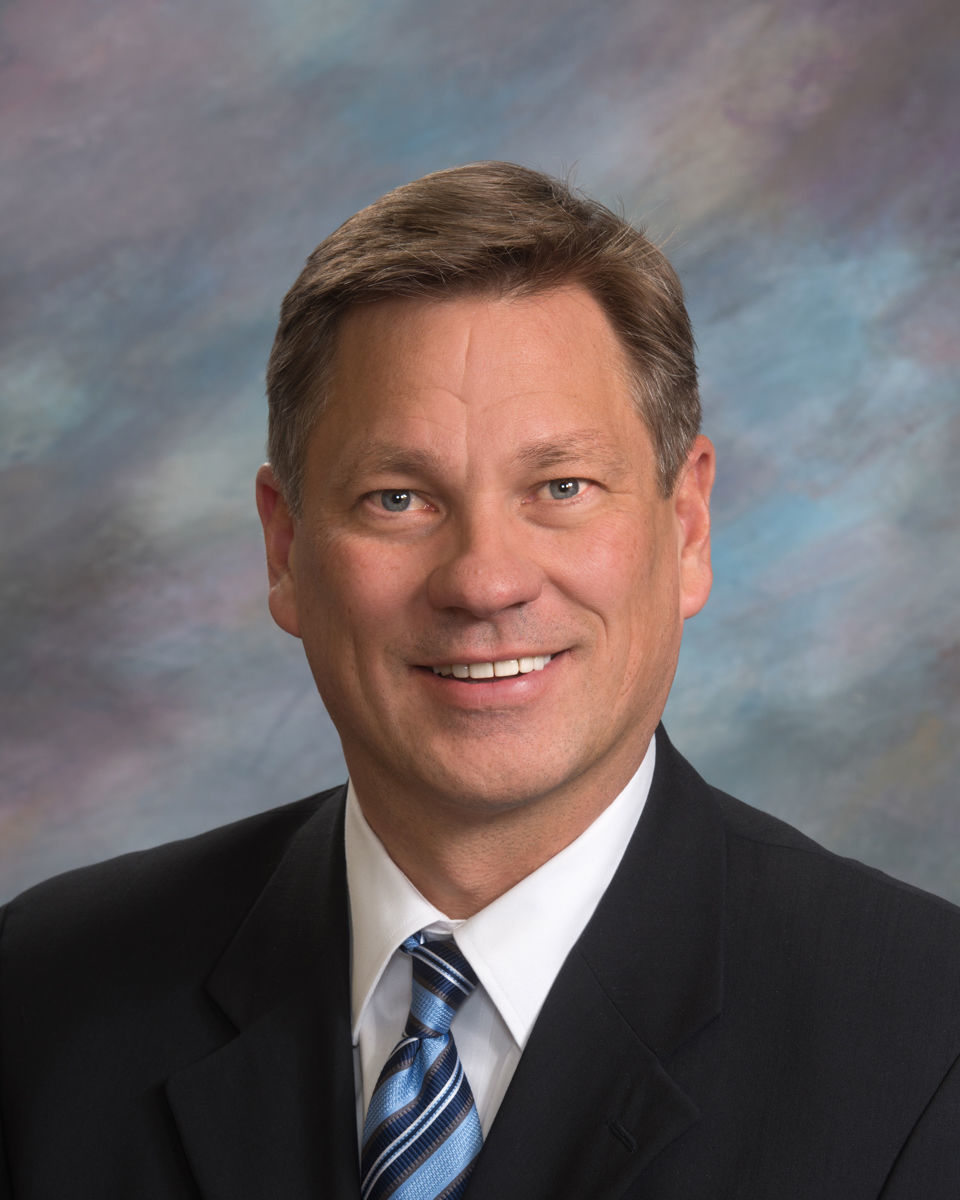 Neal Tapio